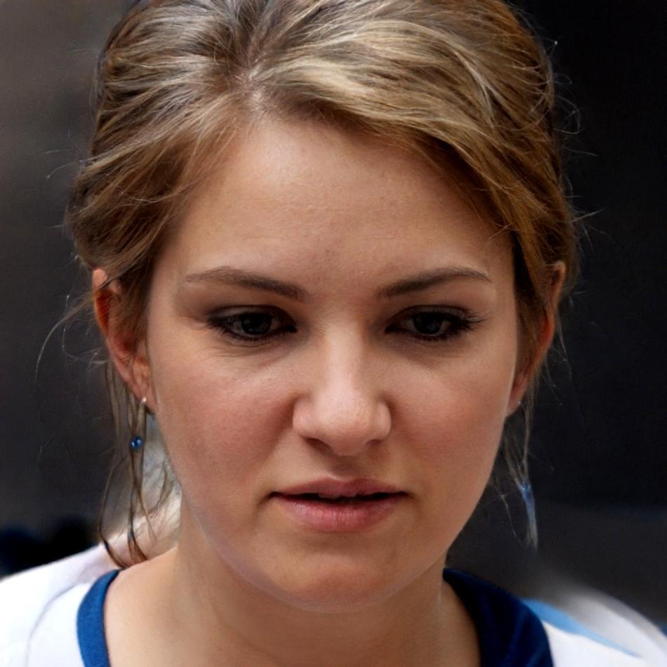 Elara Vandenborre, senior investment advisor